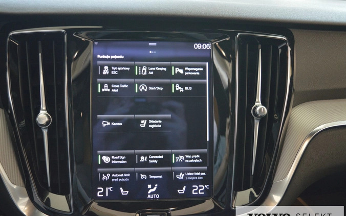 Volvo S60 cena 184400 przebieg: 30782, rok produkcji 2020 z Poznań małe 562